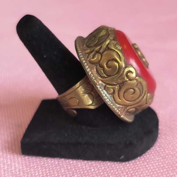 Vintage Red LABRADORITE GEMSTONE TIBETAN  DESIGN Adjustable - Picture 3 of 6